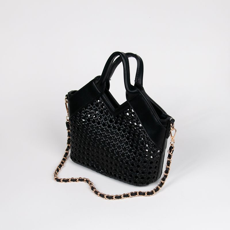 Izra liten shopper - svart - lätt och elegant väska