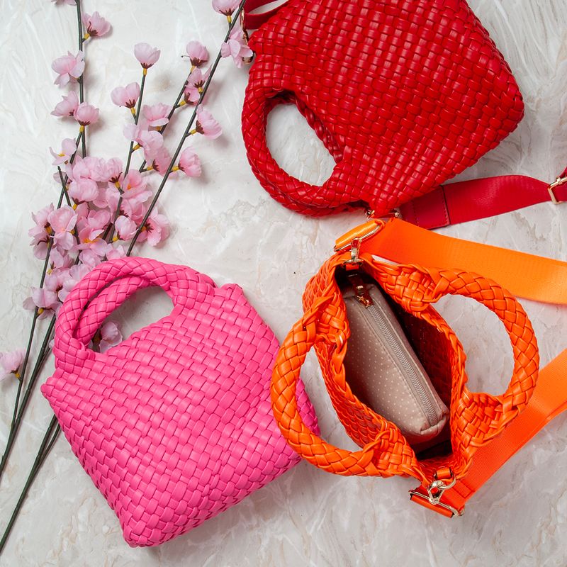 EDDA flätad miniväska - rosa