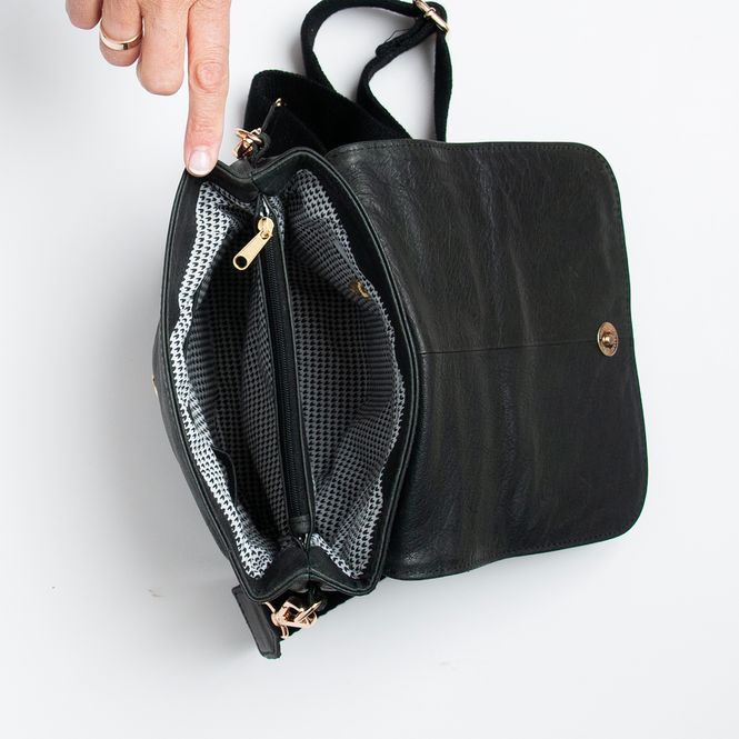Huvudbild LEXI clutch i läder - svart