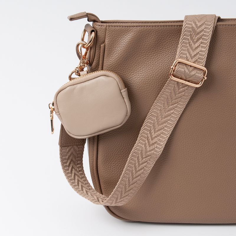 Mini-case med krok, beige – perfekt til AirPods, ørepropper eller kort