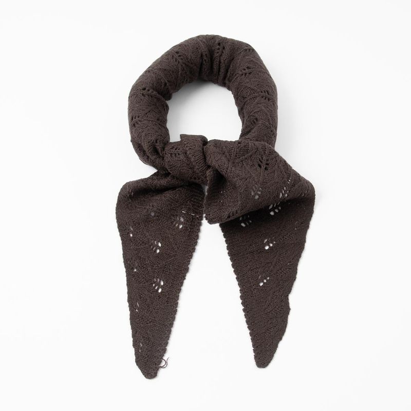 Lite trekantskjerf brun - strikket skjerf i akryl