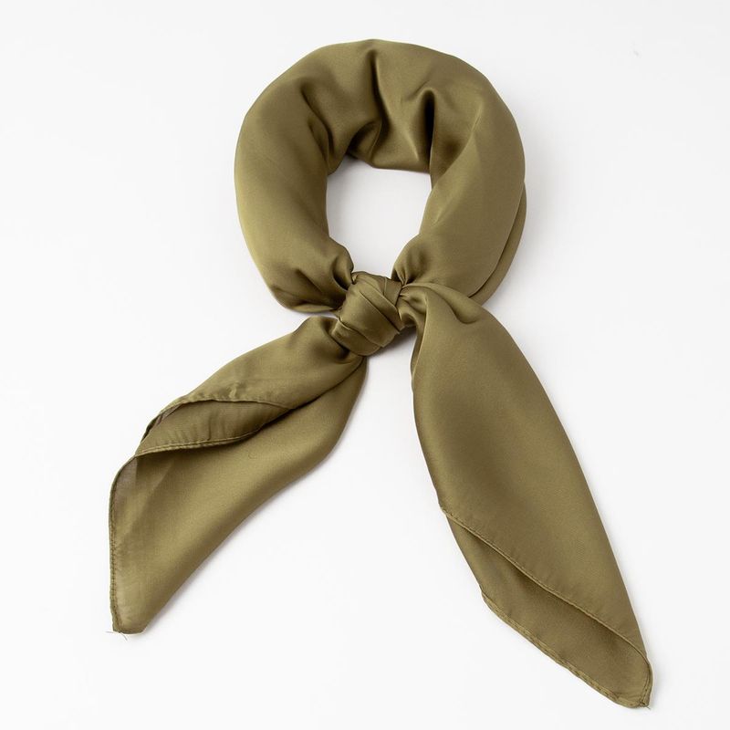 Lite skjerf ensfarget - olivengrøn