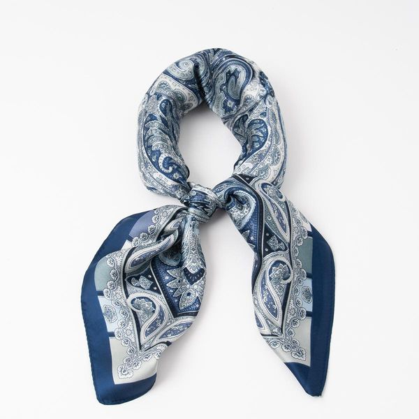 Huvudbild Liten blå paisleymönstrad scarf - 70x70 cm
